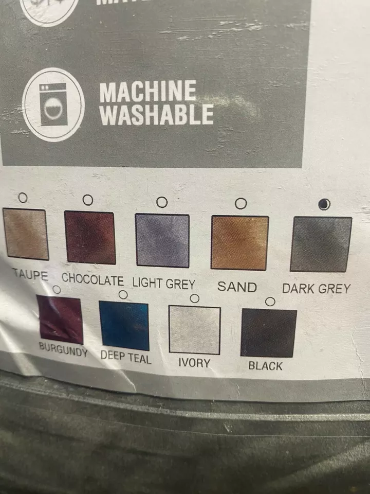 Item ultimate decor pieces recliner