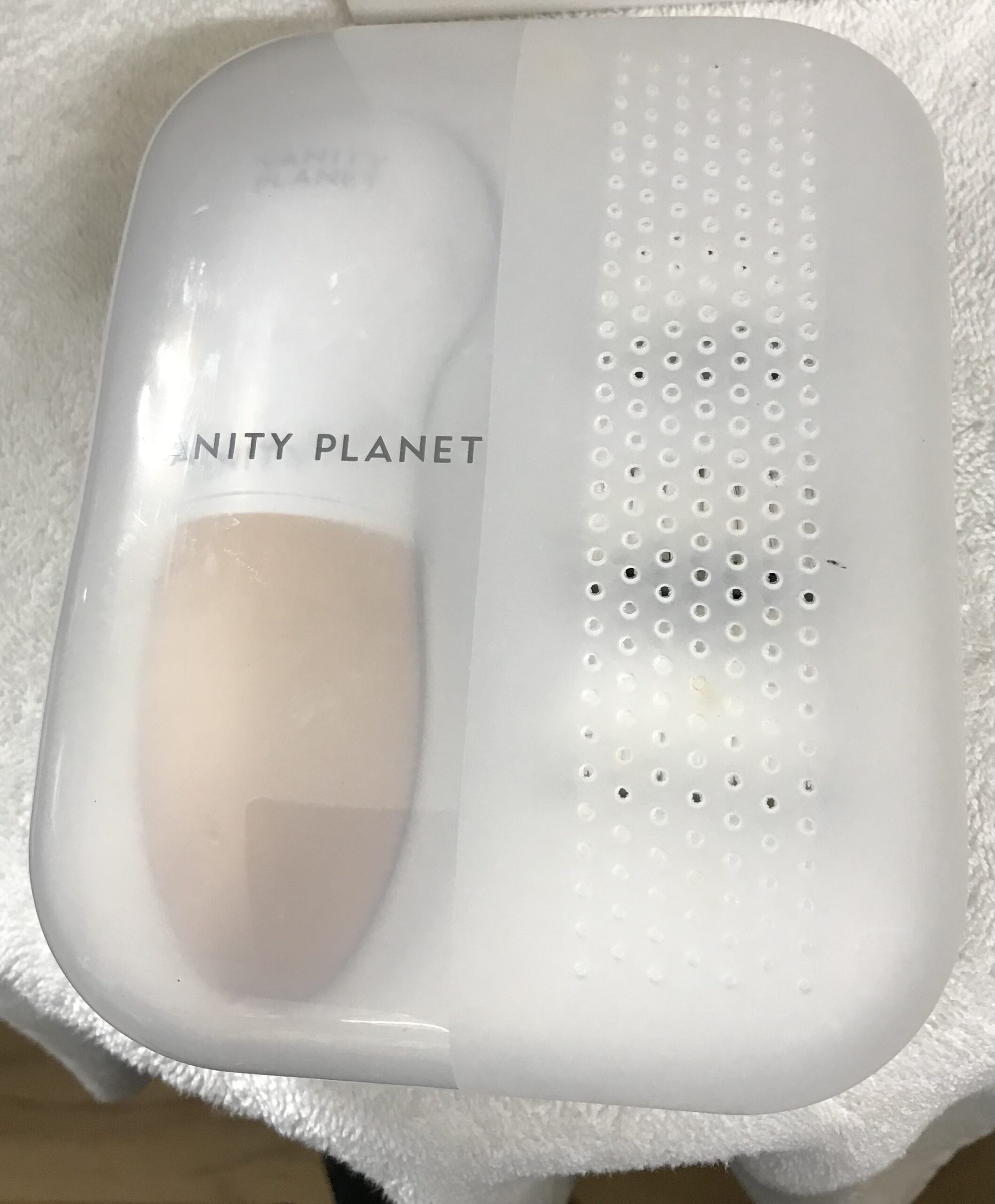 Vanity planet dusty pink raedia facial