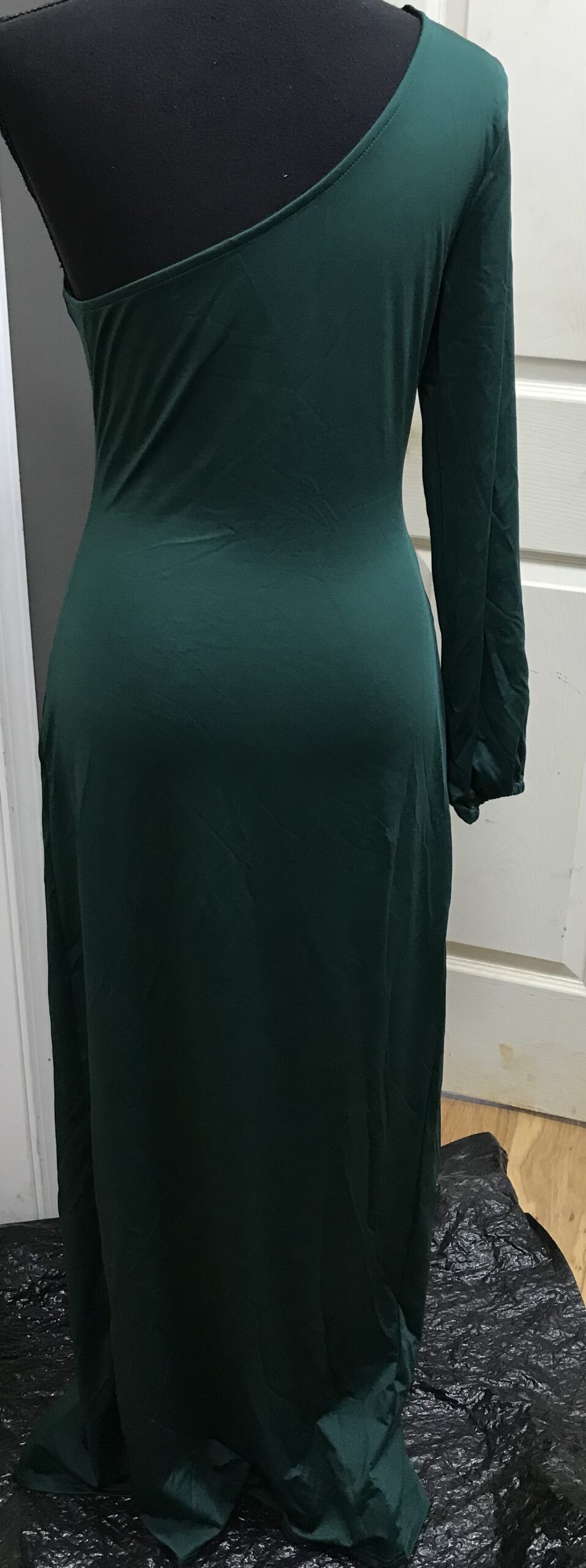 Army green one shoulder long sleeve