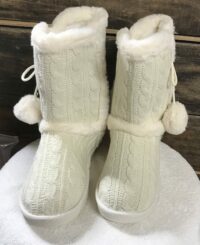 Knit pom idina knit bone color