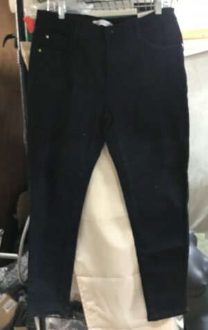 Mid rise skinny fit fit pants
