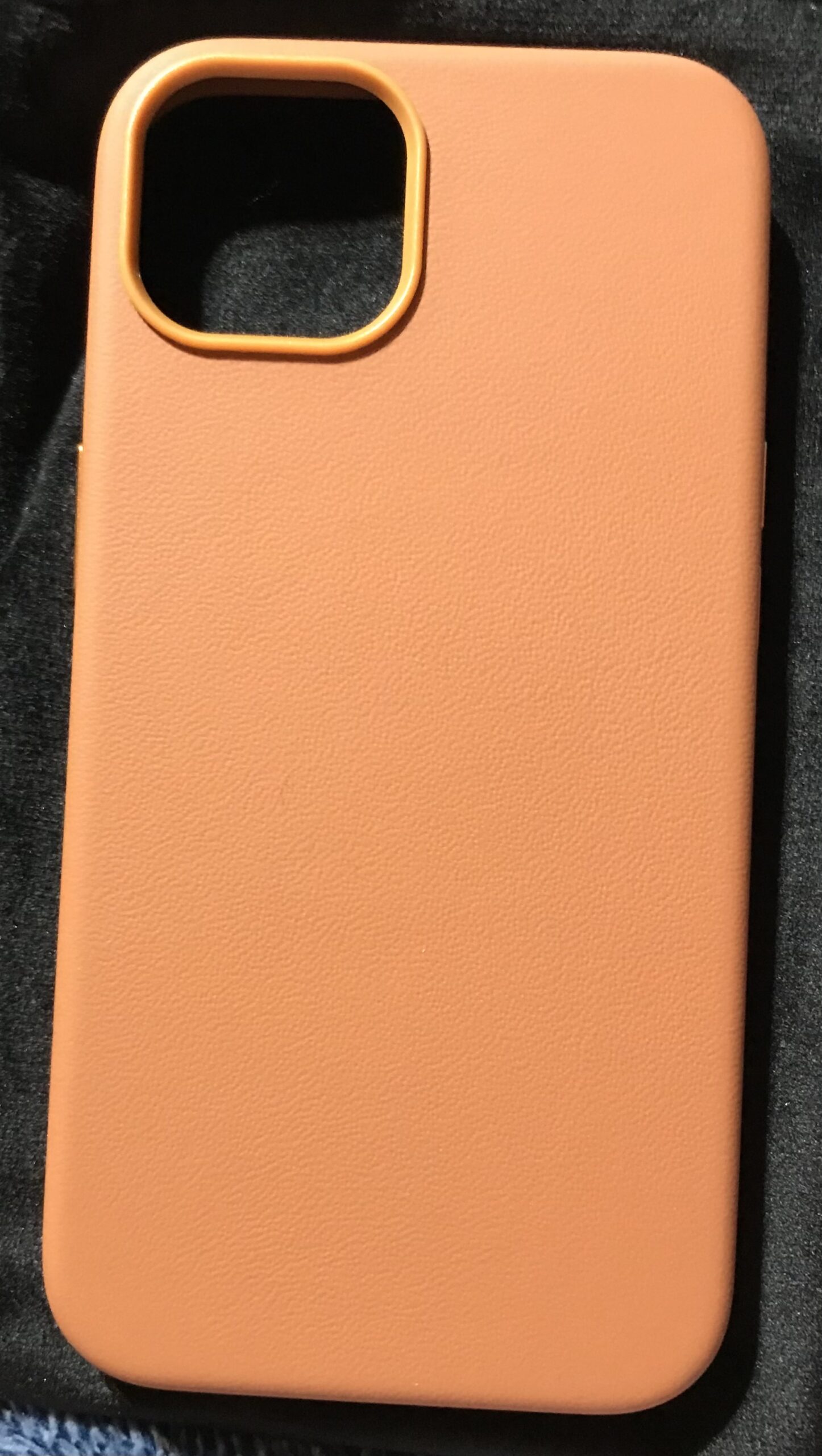 Lonli Classic iPhone 13 Case Caramel Protective Cover NEW - Image 6