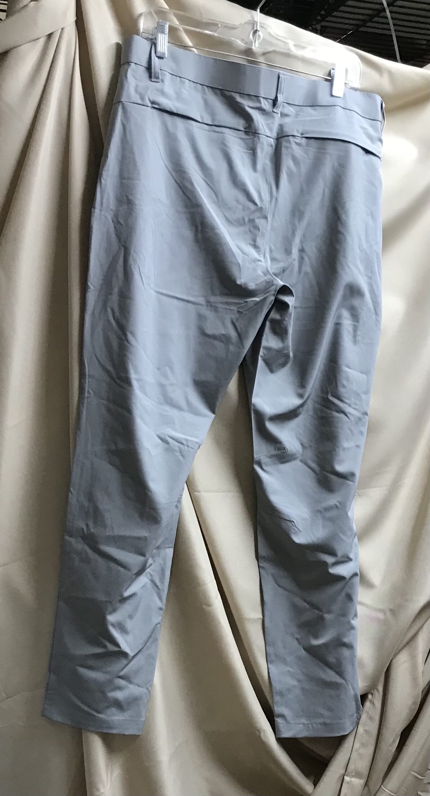 Fabletics The Only Pant Shadow Grey Dress Pants 33x32 Men’s NEW - Image 3