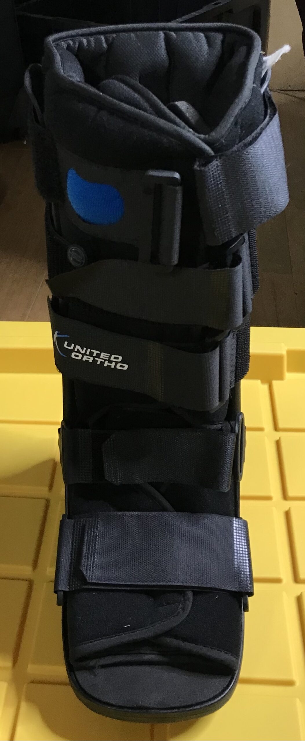 United Ortho Boot Sz SM