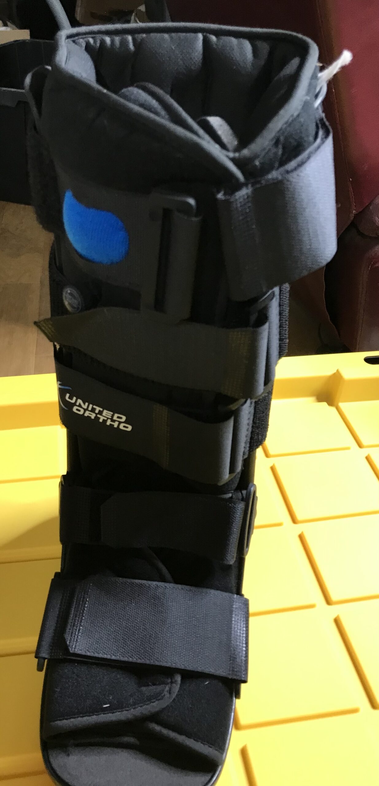 United Ortho Air Cam Walker Fracture Boot – Size Small – Black NEW - Image 6