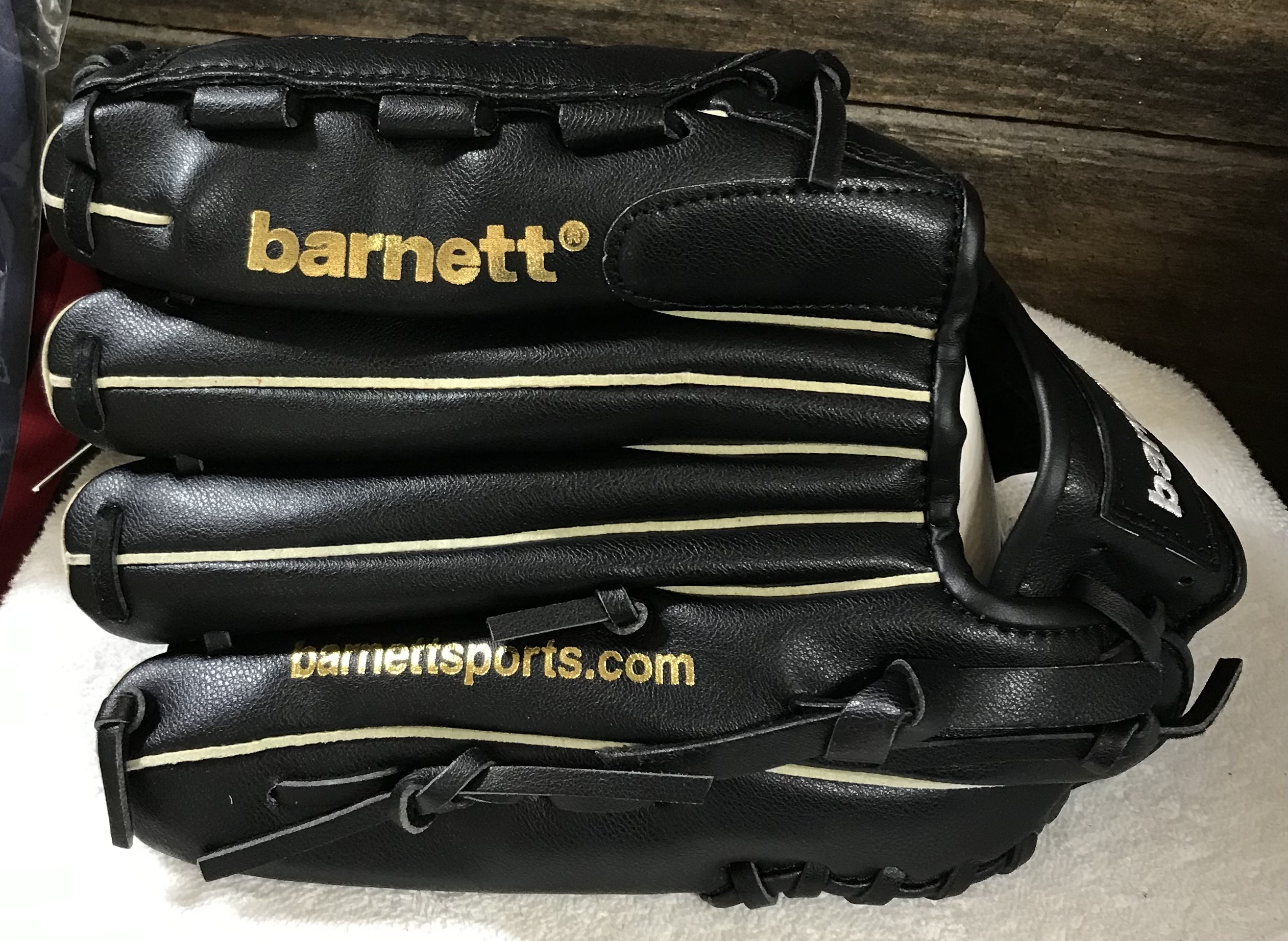 Barnett Glove