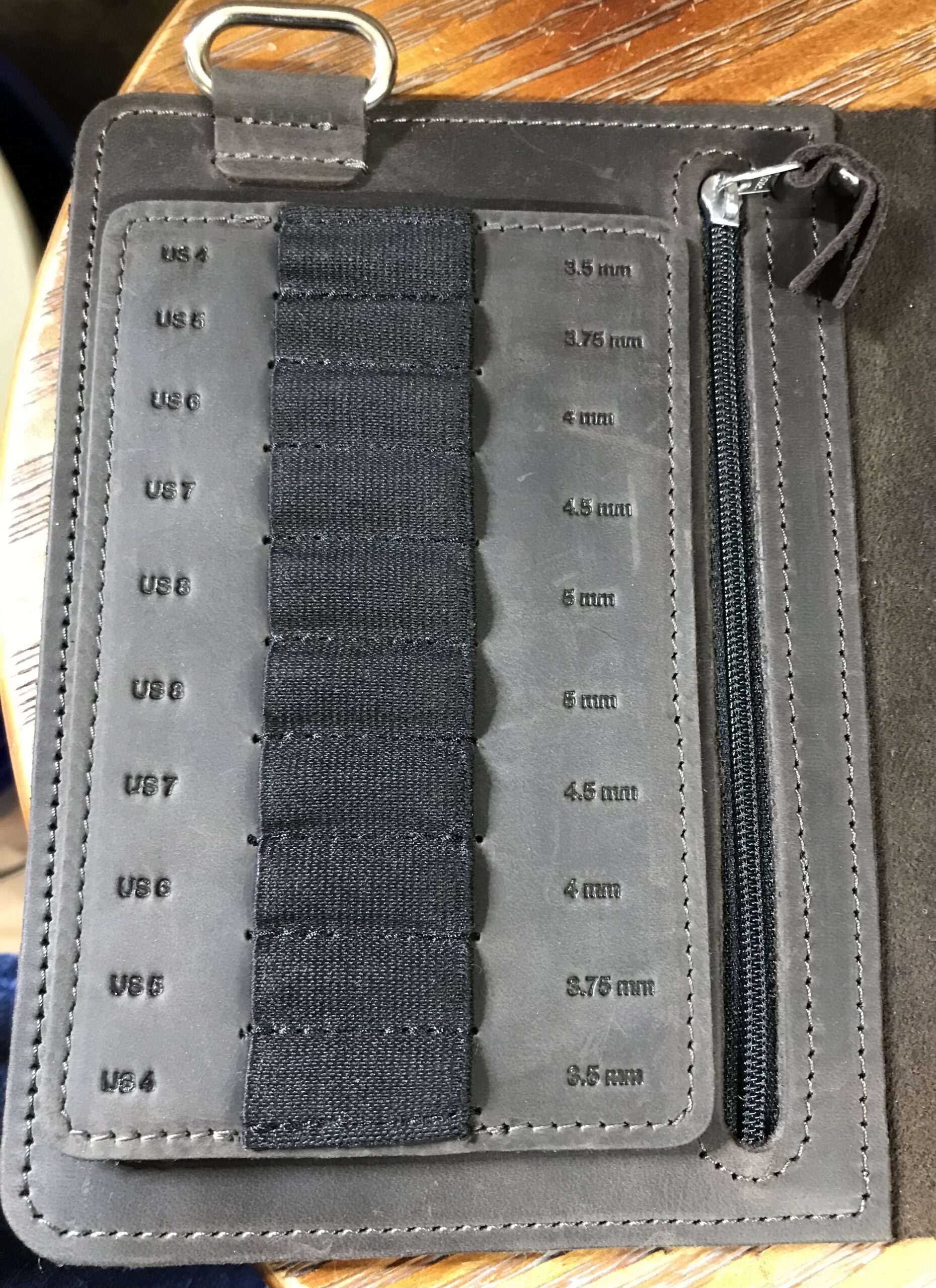 Thread & Maple Genuine Leather Crochet Hook Case Brown Organizer Zipper NEW - Image 5