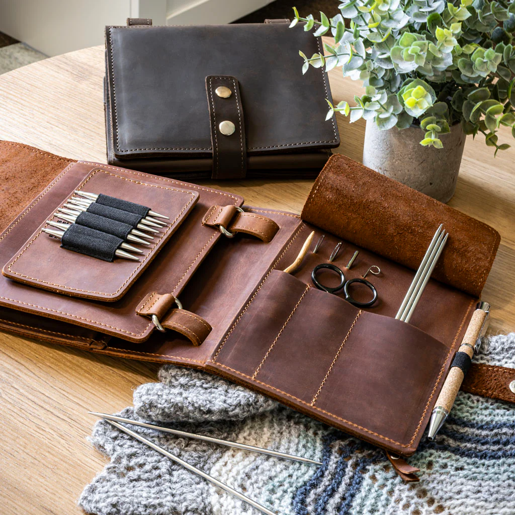 Thread & Maple Mini Binder Chocolate Brown Genuine Leather Knitting Organizer NE - Image 5