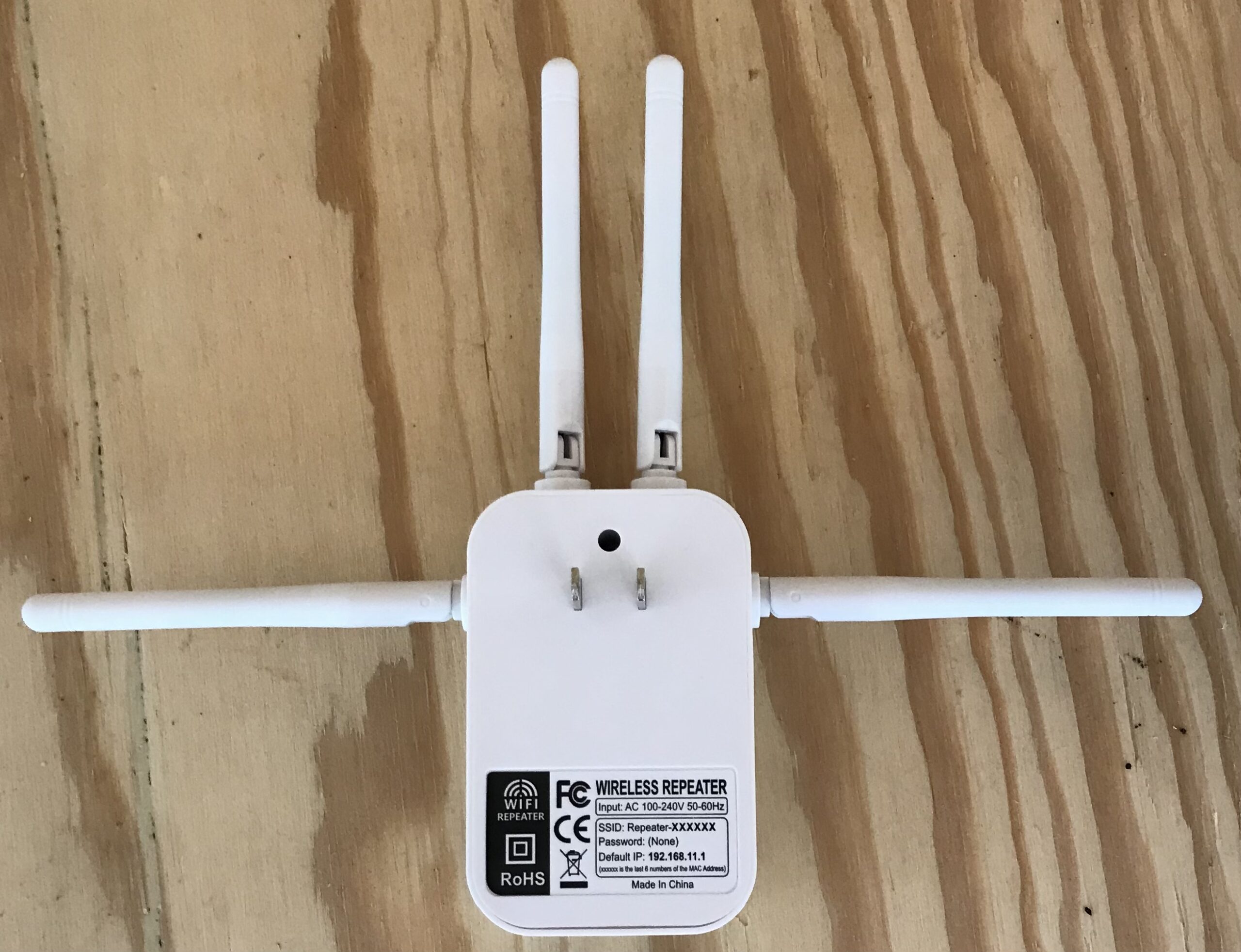 WiFi Signal Amplifier Wireless Range Extender Quad Antenna Network Repeater NEW - Image 4