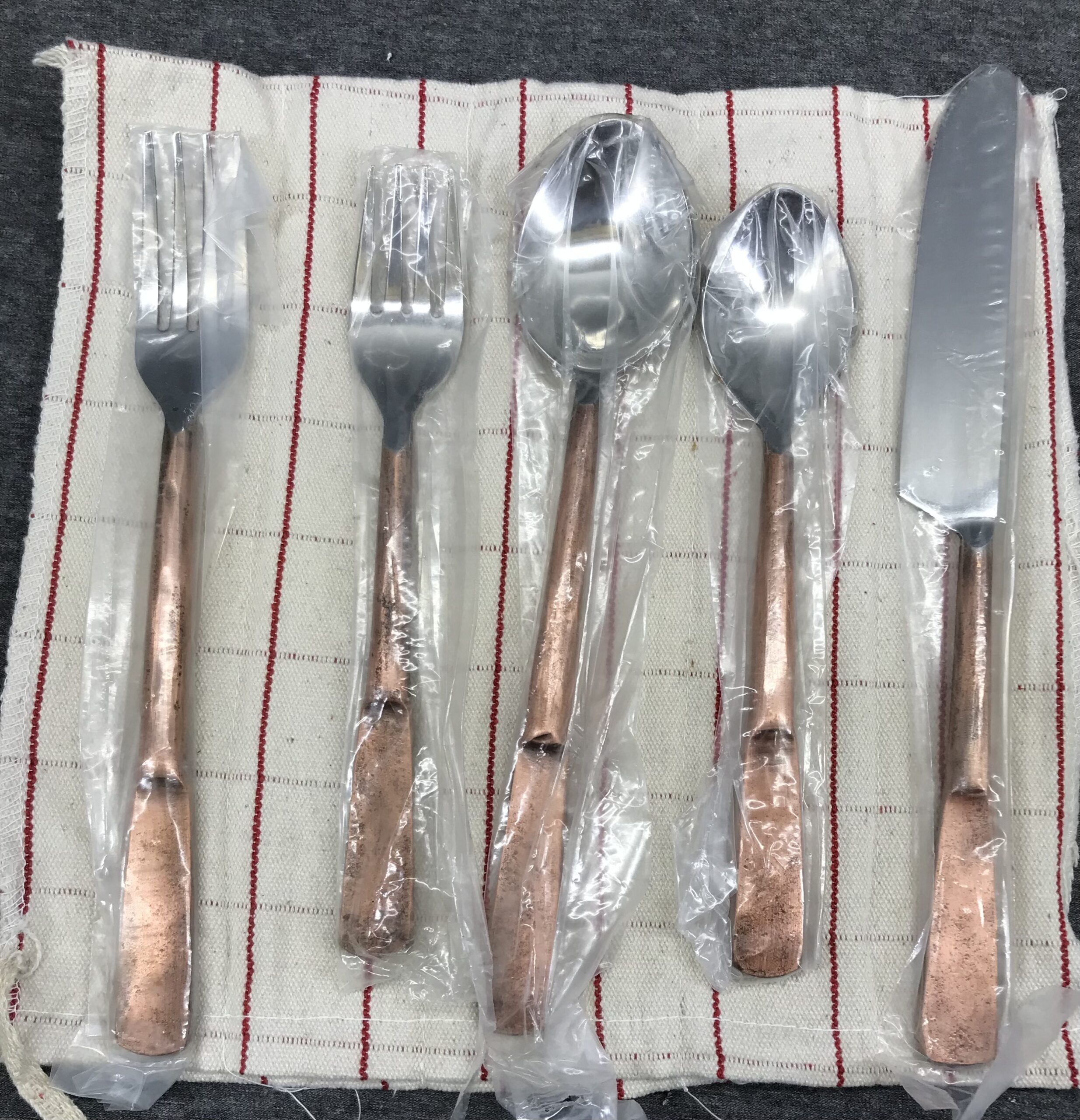 Inox Artigang 5-Piece Flatware Place Setting – Antique Copper Branch Design – New - Image 3