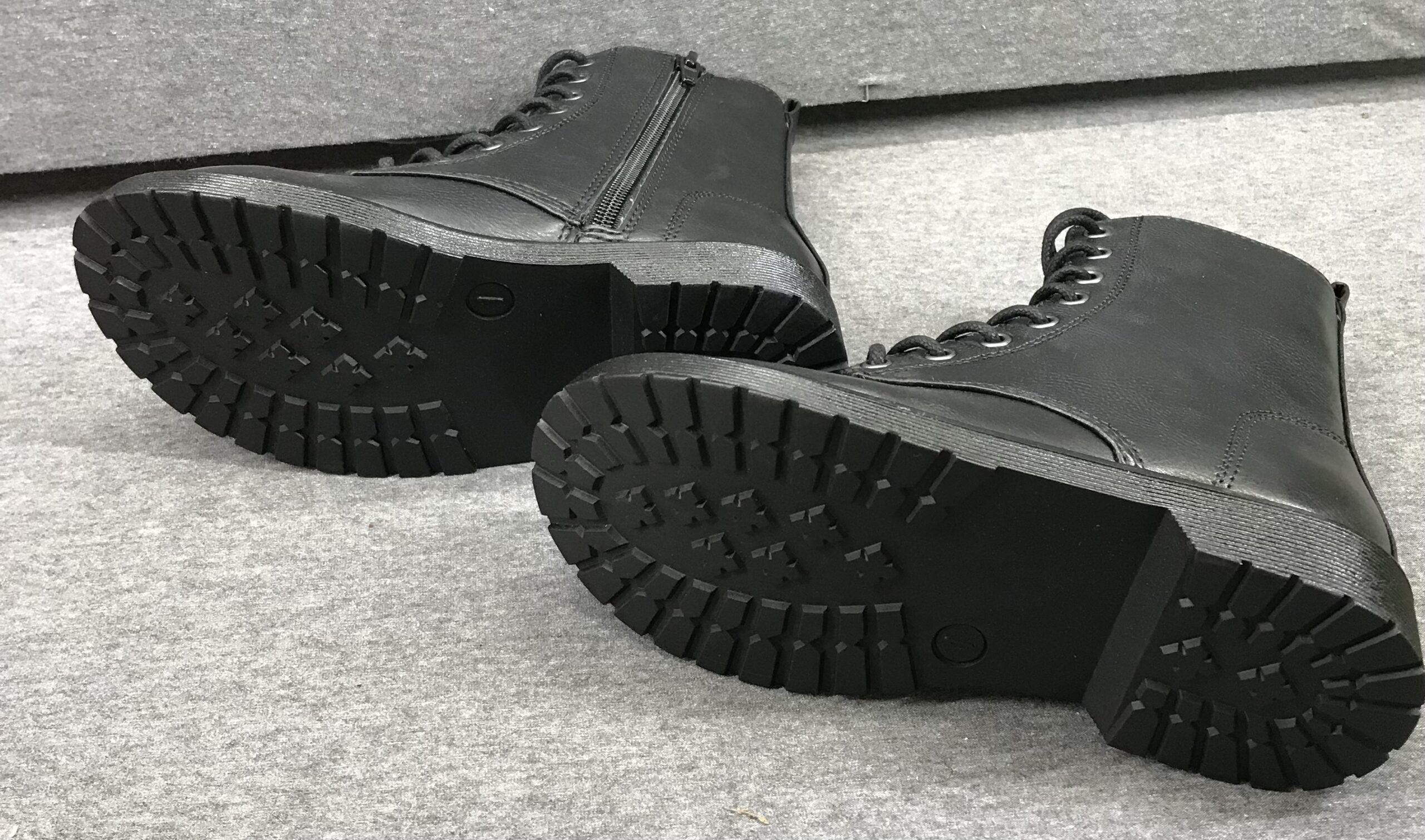 Celia Kids Tam Black Lace-Up Boots – Size 1 – Brand New in Box - Image 6
