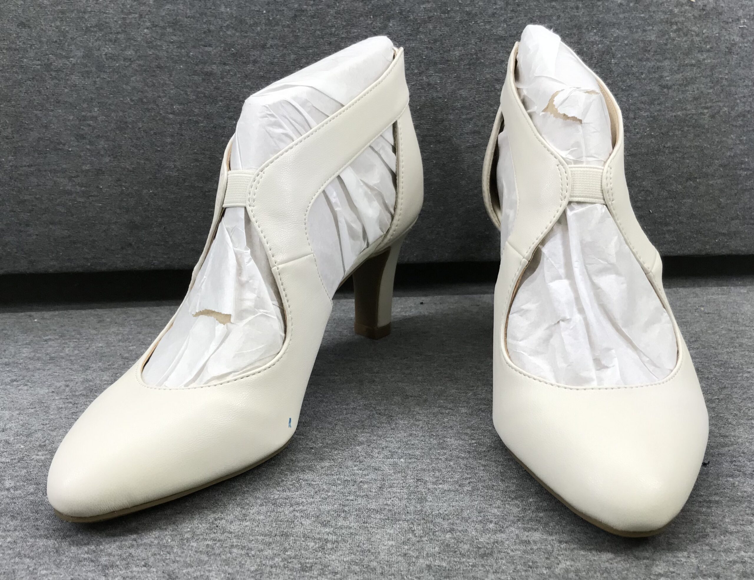 LifeStride Soft System Giovanna 2 Pumps Bone Size 7 NIB New In Box - Image 4