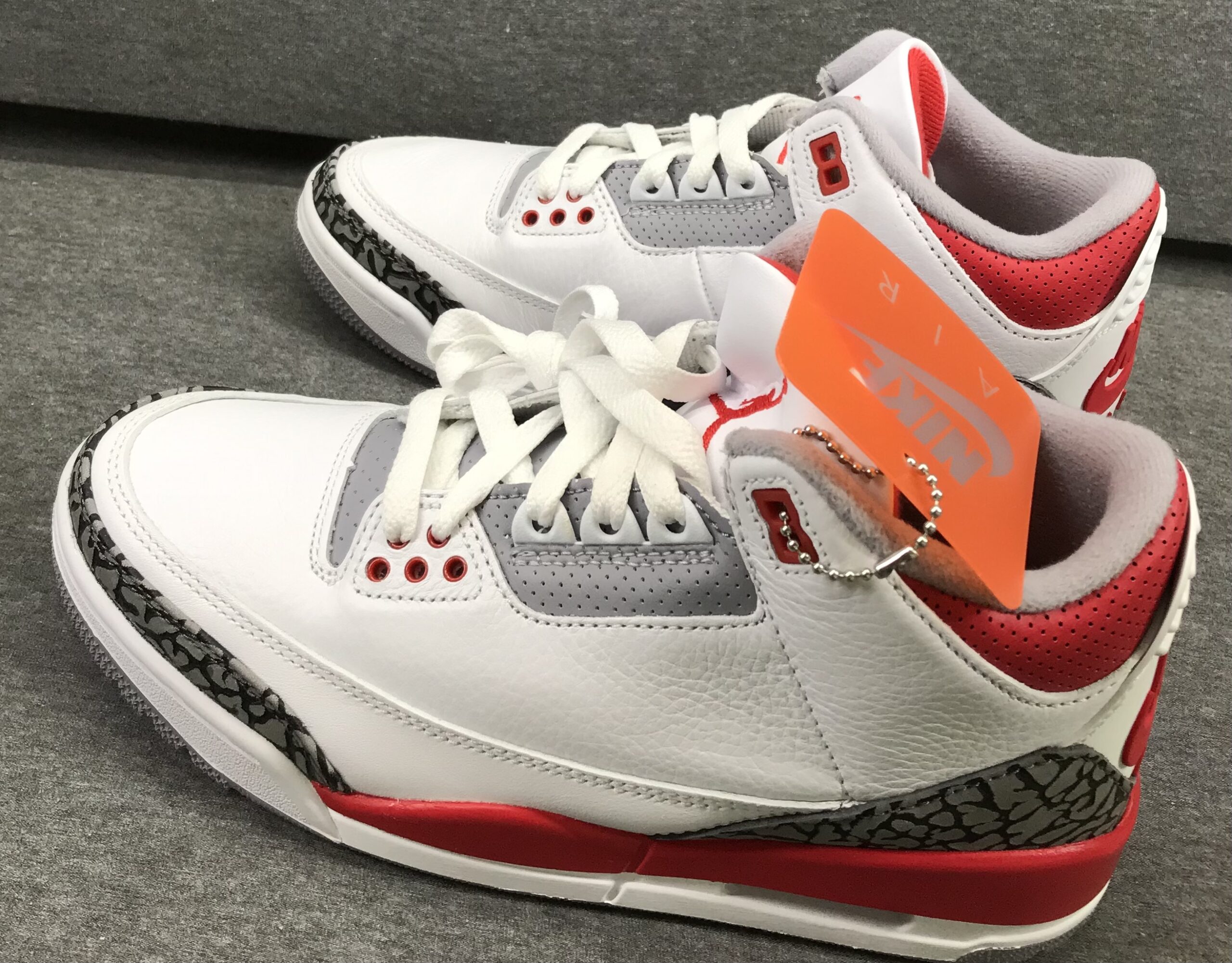 Nike Air Jordan 3 Retro White Fire Red Black Sz 5.5 DN3707-160 NEW - Image 4
